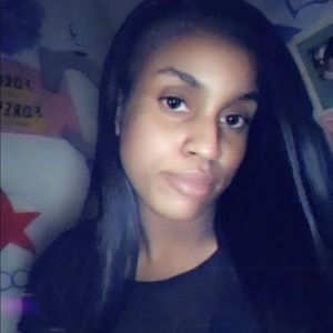 Meet your Posher, Christella